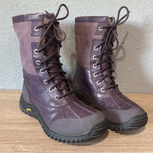 UGG EVENT WATERPROOF FOR WOMEN’S PURPLE COLOR - Picture 1 of 16